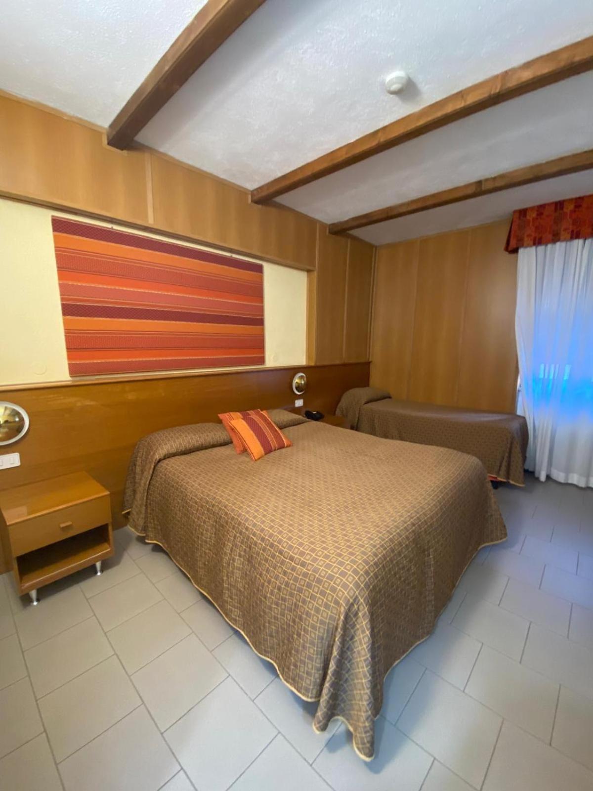 Hotel Sila 카미글리아텔로 실라노 외부 사진